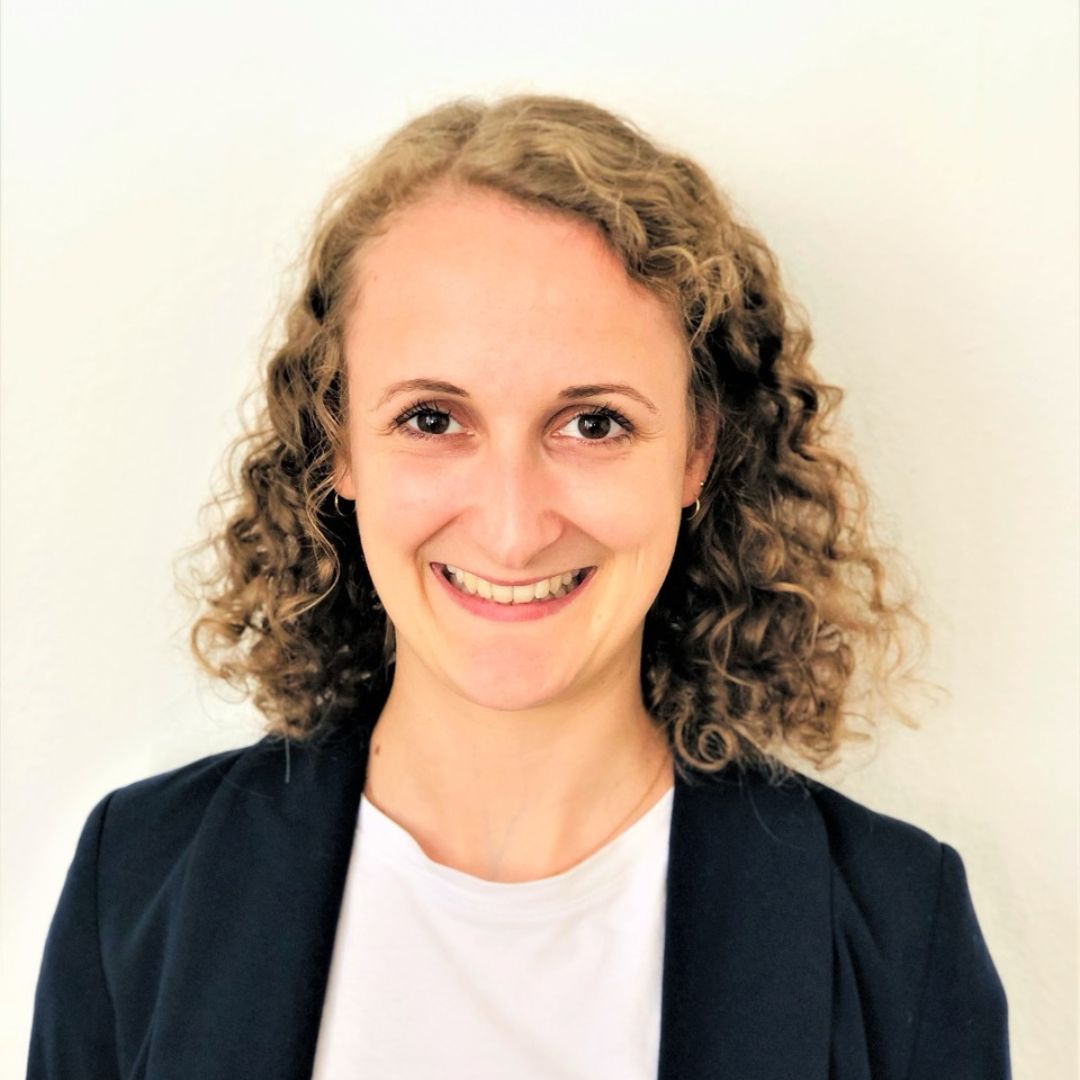 Dr. Monika Staab-Shentsis